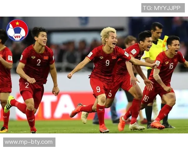 广东雄鹰足球崛起之路探索球队发展与青训体系的成功经验与挑战 广东雄鹰足球崛起之路探索球队发展与青训体系的成功经验与挑战